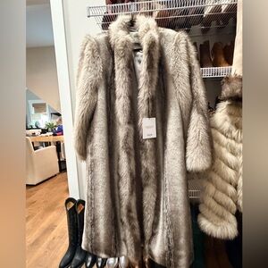 Chic Teddy Jacket in Cream by [Brand]